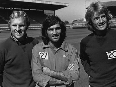 Début 1977 à Fulham, entre deux piges en North American Soccer League, on retrouve Bobby Moore, George Best et Rodney Marsh. Les Cottagers finiront 17è - sur 22 -, à 1 point de la relégation en D3.